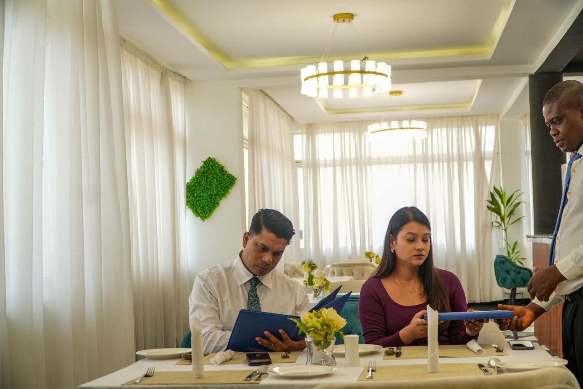 Amor Hotels Αμπούζα Εξωτερικό φωτογραφία