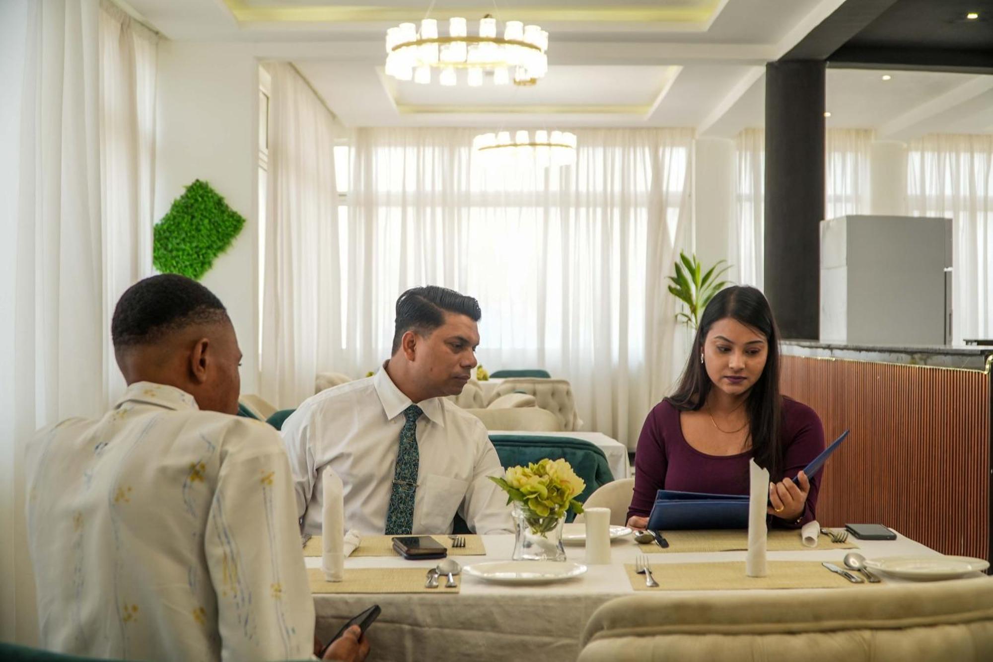 Amor Hotels Αμπούζα Εξωτερικό φωτογραφία