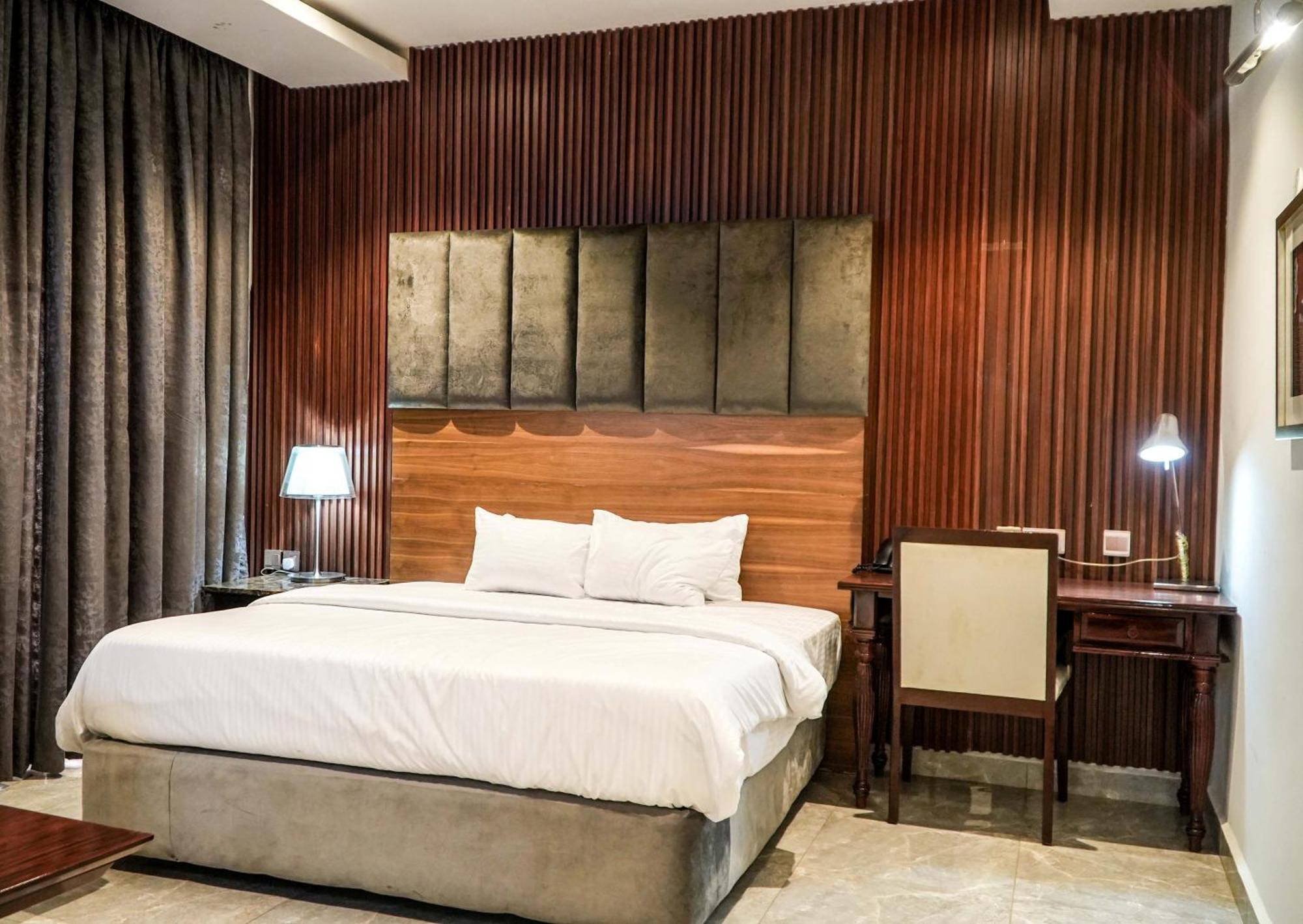 Amor Hotels Αμπούζα Εξωτερικό φωτογραφία